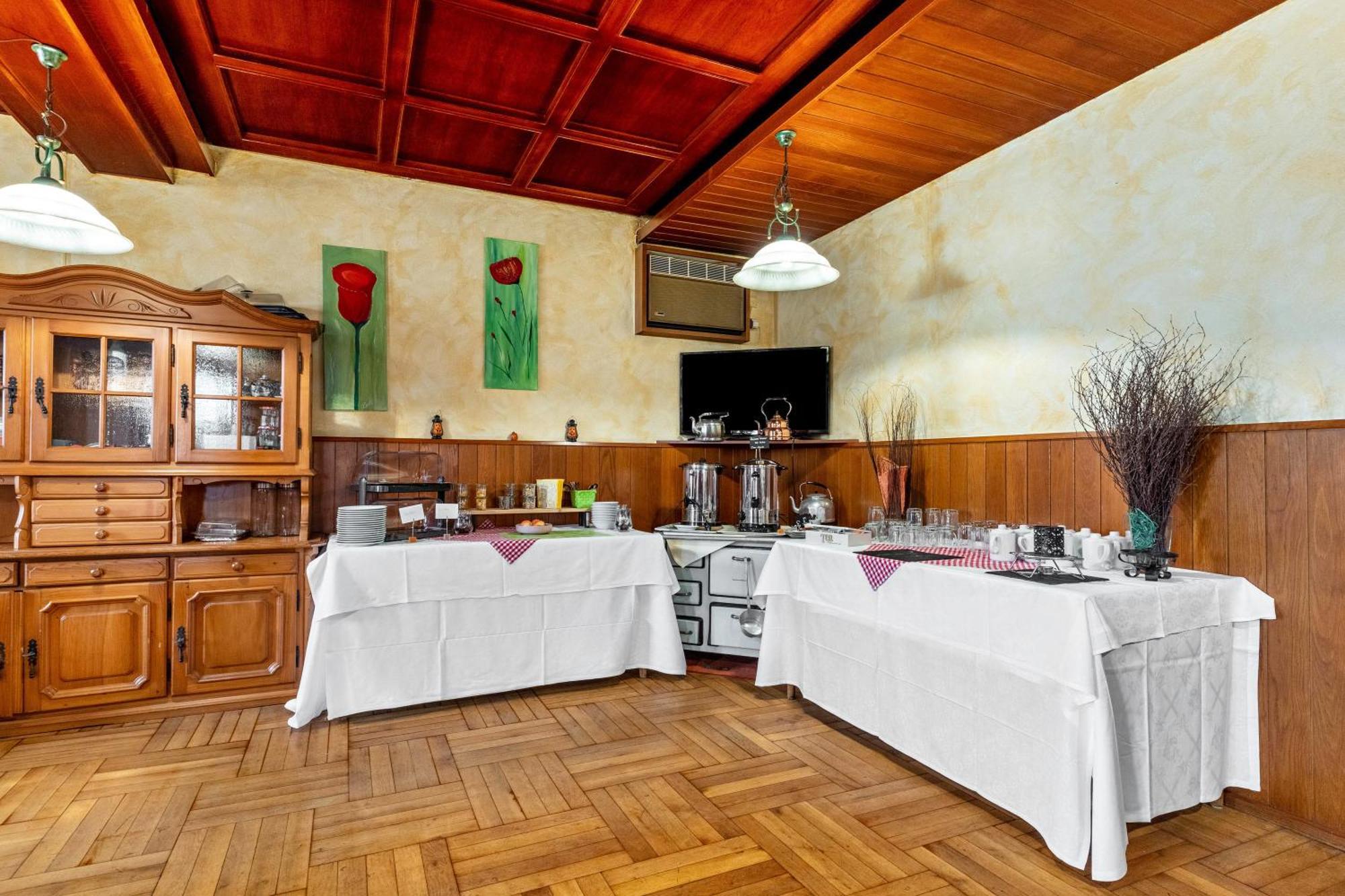 Gasthaus Zum Schwanen Оберкирх Экстерьер фото